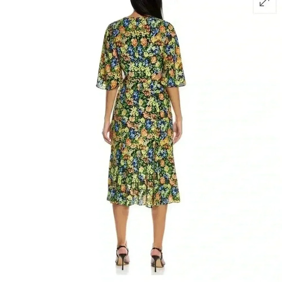 Les Reveries Floral Flutter Sleeve Wrap Dress - Picture 2 of 10